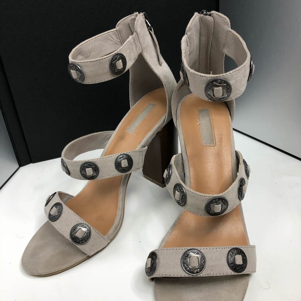 Forever 21 Metal Detail Heels